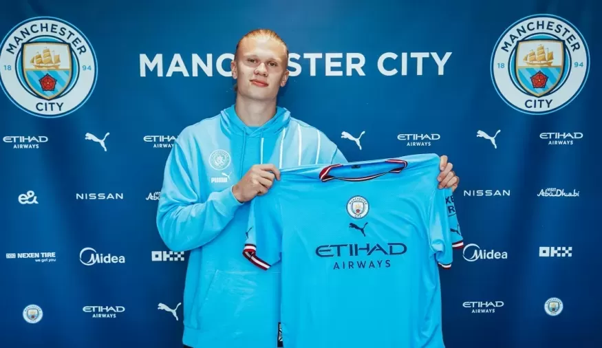 Chegada de Haaland ao Manchester City conta com jatinho particular e conversa com Fernandinho