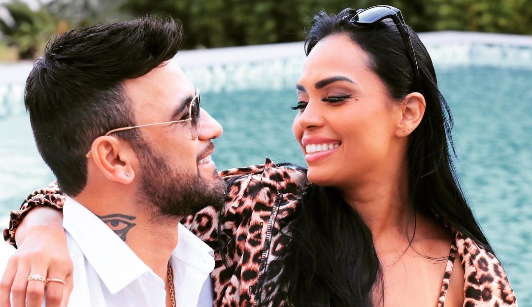 Eliza comenta afastamento de Ivy Moraes e Nandinho