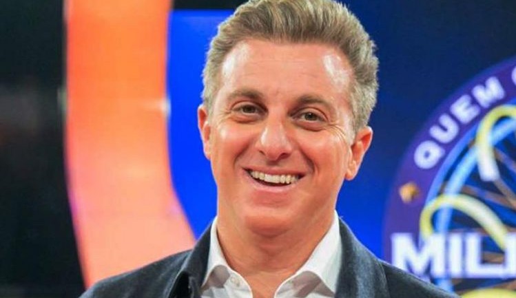 Luciano Huck pode desistir da presidência para substituir Faustão na Globo