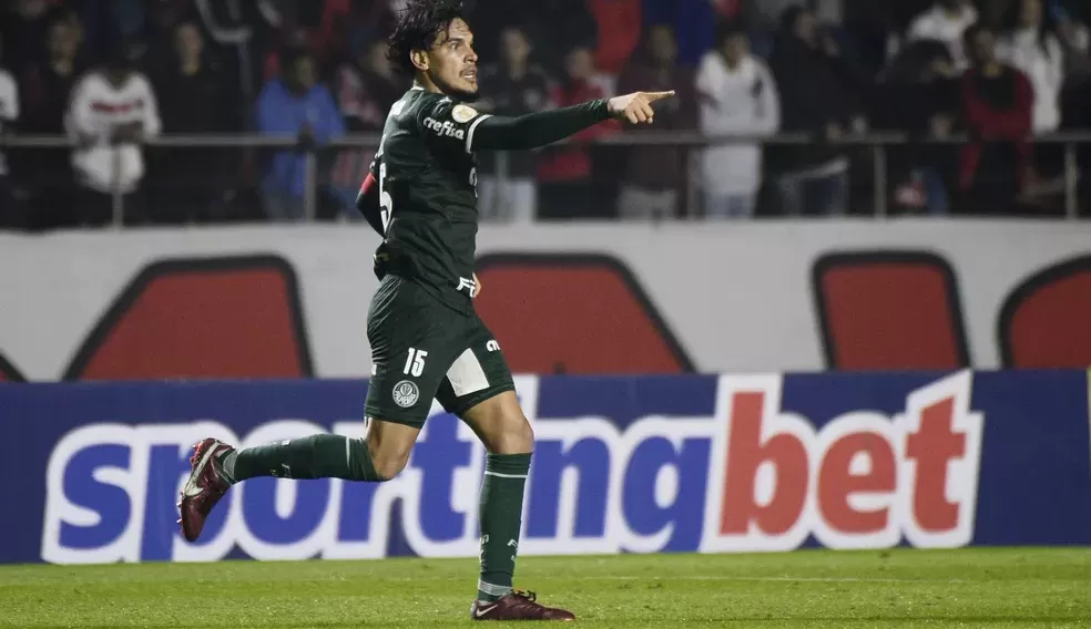 Gustavo Goméz pode chegar a artilharia do brasileirão