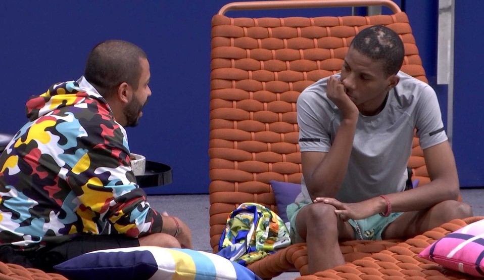 Projota conversa sério com Lucas sobre suas atitudes dentro do BBB: “Você foi estúpido”