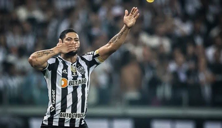 Em noite brilhante de Hulk, Atlético vence mais uma contra o Flamengo