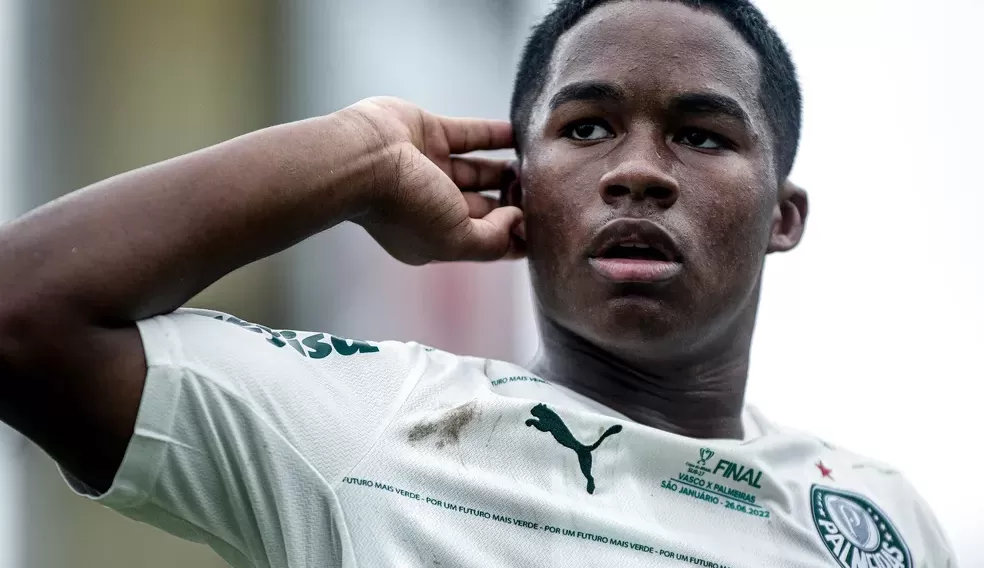 Endrick poderá ser utilizado por Abel Ferreira em 2023