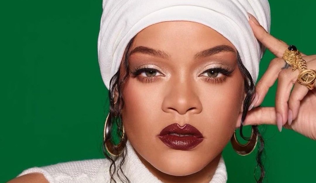 Rihanna vai ao primeiro show depois do nascimento do filho
