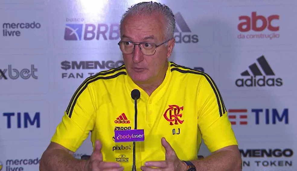 Dorival Jr. confirma estreia de Cebolinha no Flamengo