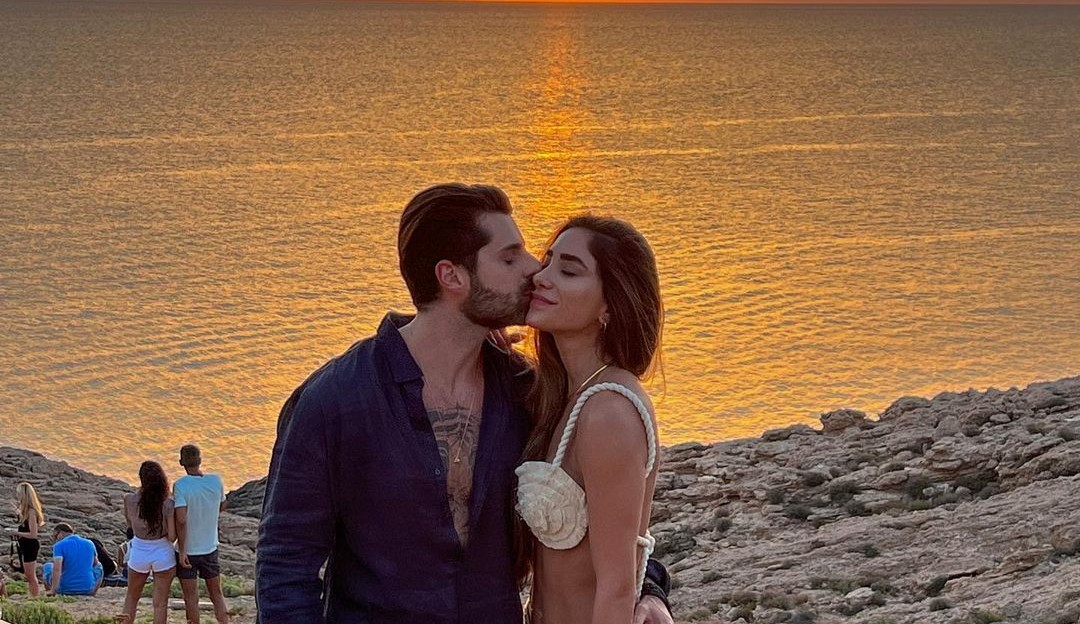 Alok e Romana fazem viagem romântica para Mykonos