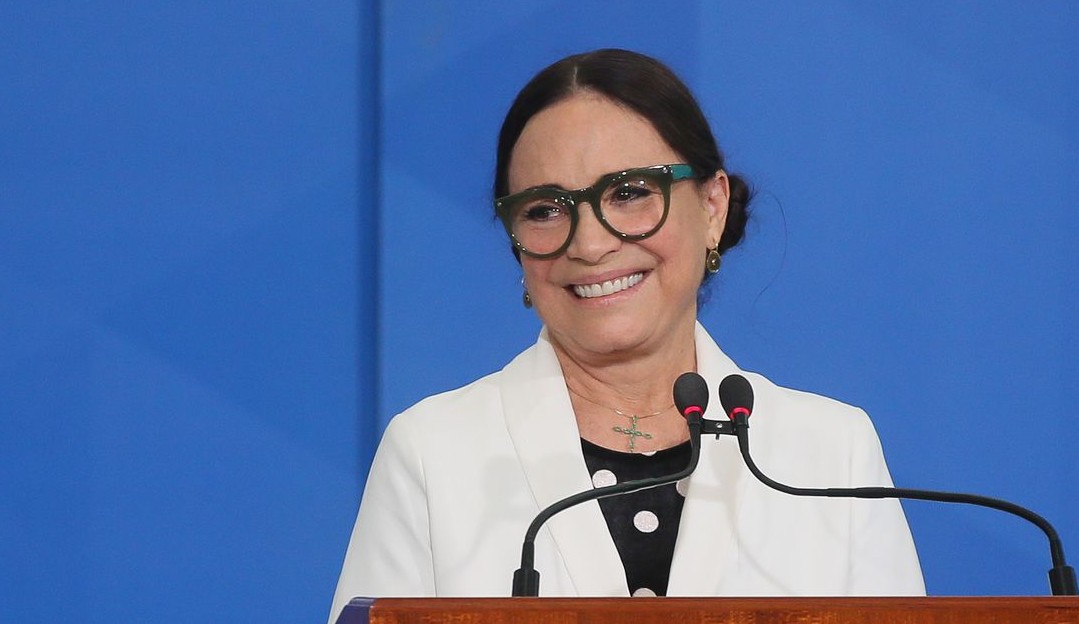 Empresa de Regina Duarte terá que devolver R$319 mil á cofres públicos