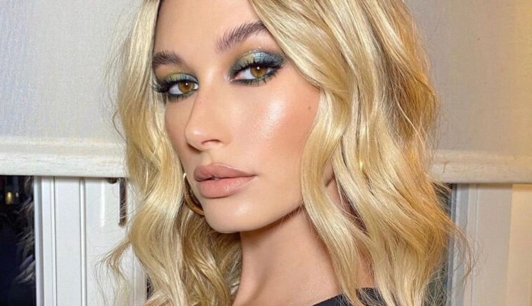 Sobrancelhas finas estão voltando a moda, aprenda a deixar natural
