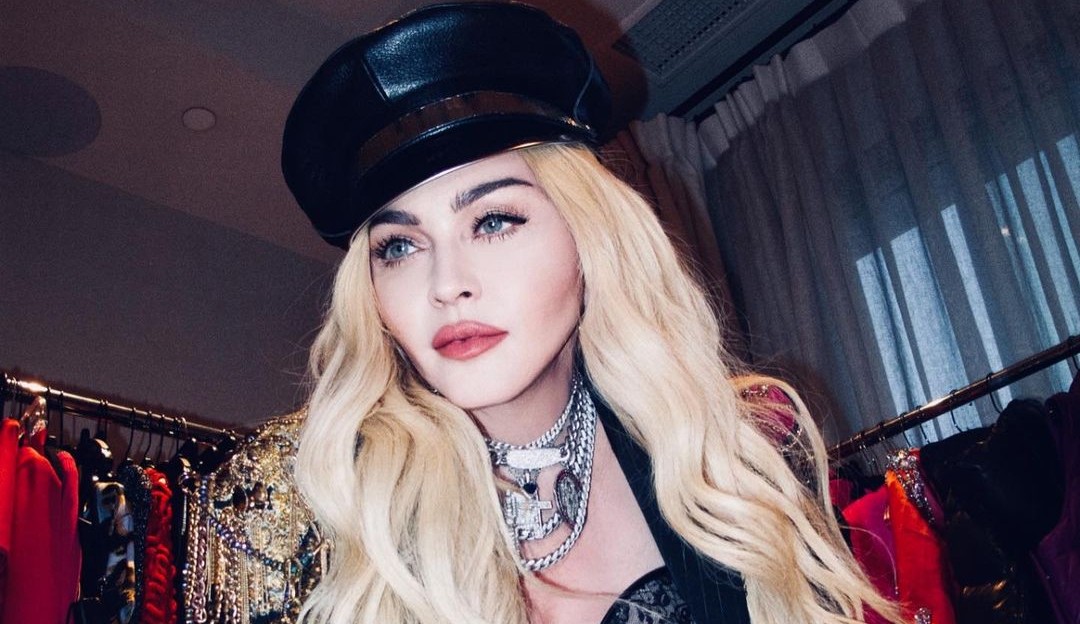 Madonna irá dirigir sua própria cinebiografia