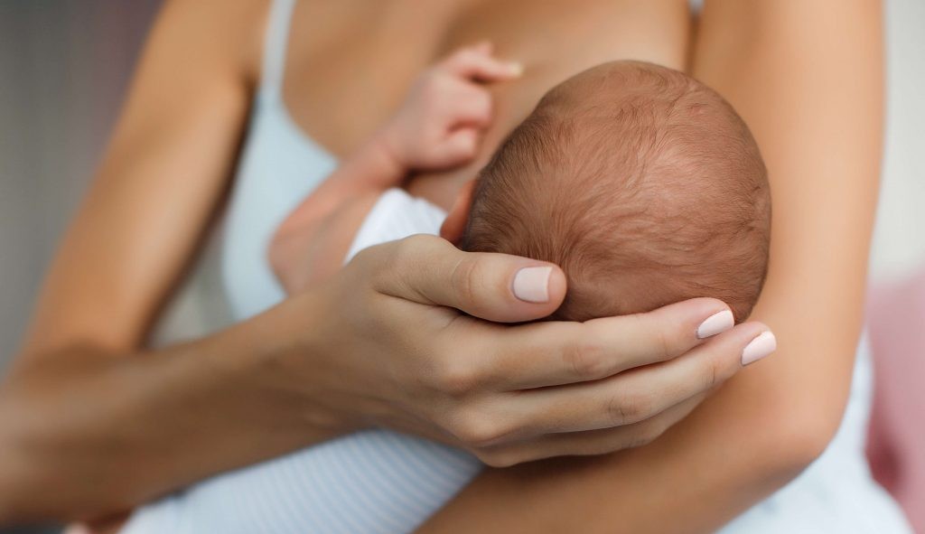 Benefícios da amamentação para a saúde da mãe