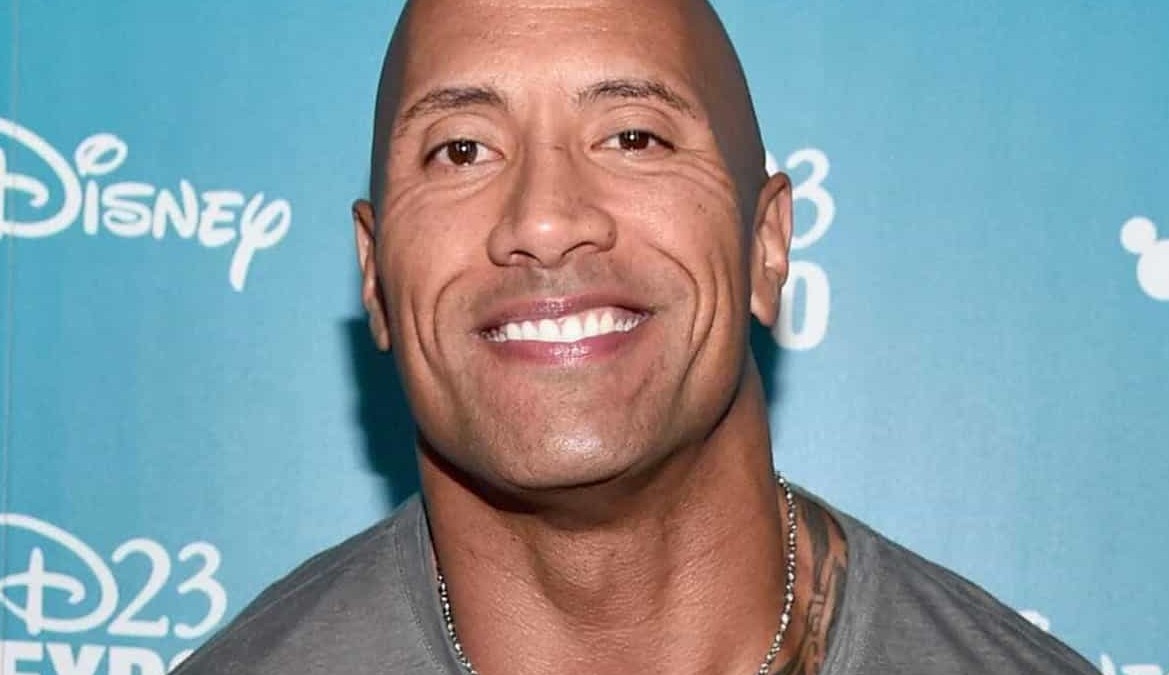 Série sobre juventude de The Rock ganha nova prévia