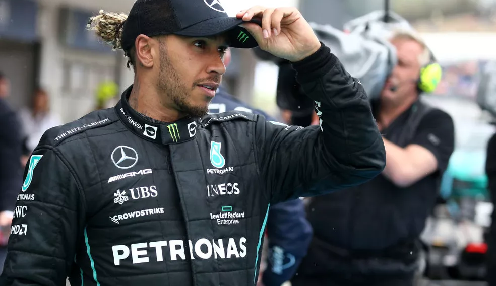 Lewis Hamilton assegura que não pretende se aposentar no momento