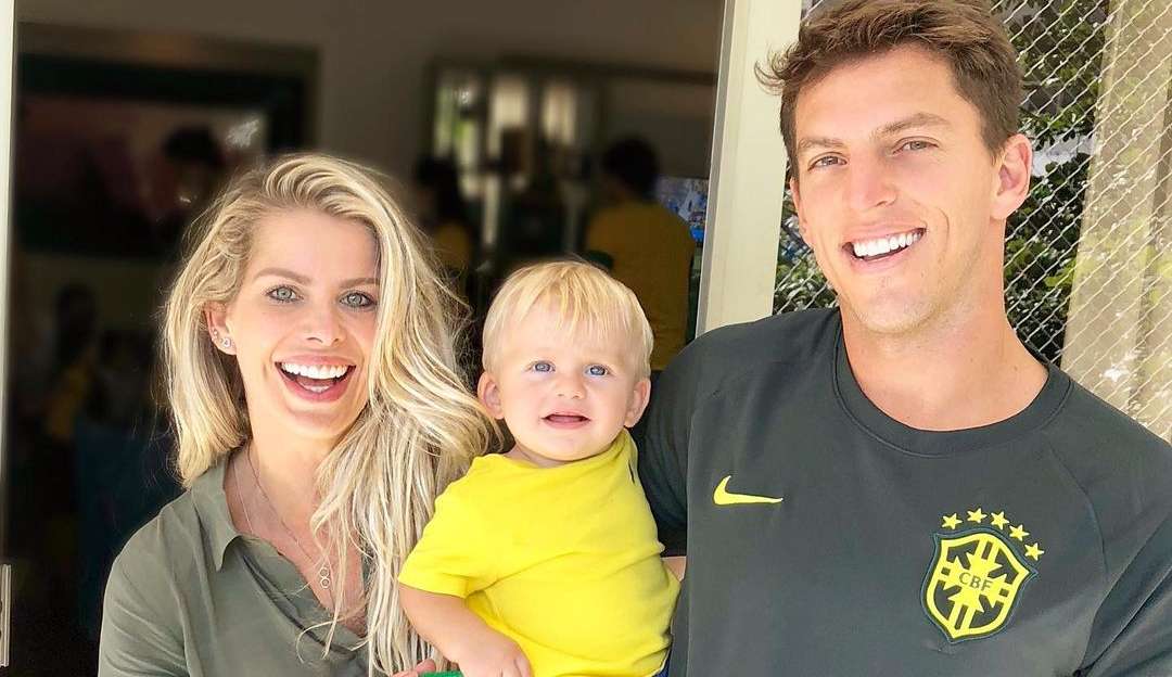 Amaury Nunes desabafa nas redes sociais após polêmica com sua ex-mulher Karina Bacchi