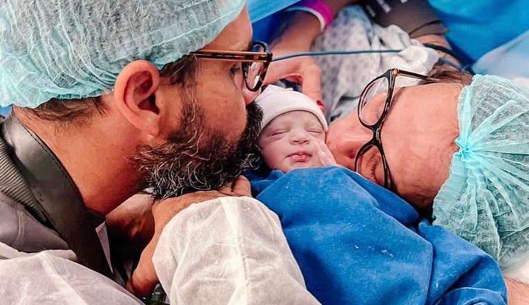 Juliano Cazarré faz apelo em rede social após a filha passar por cirurgia de emergência