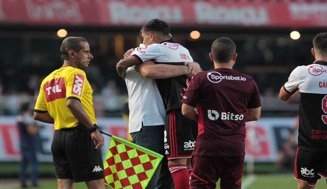 São Paulo vence Bragantino por 3×0 no Morumbi