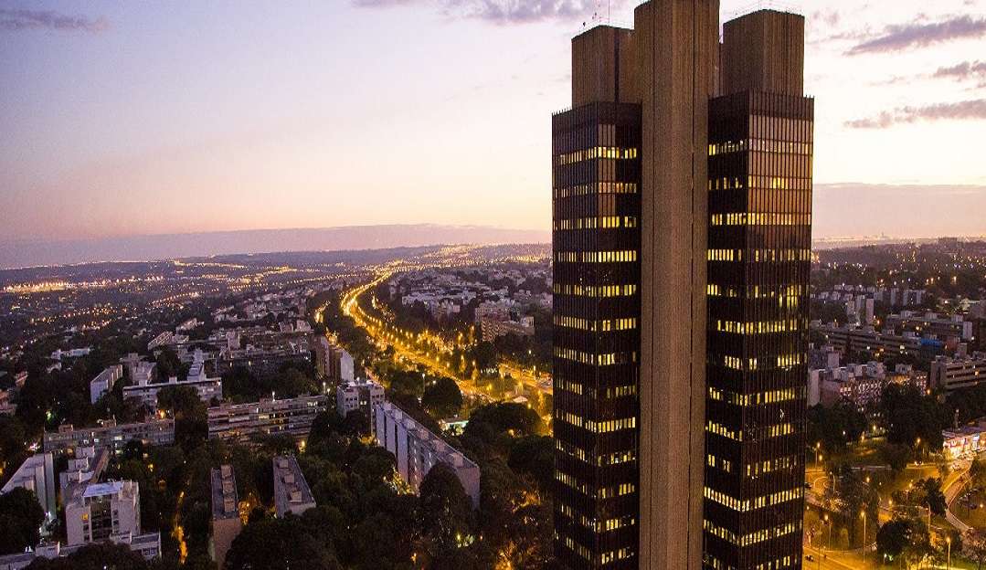 Taxa Selic tem aumento de 0,5% e sobe para 13,75%
