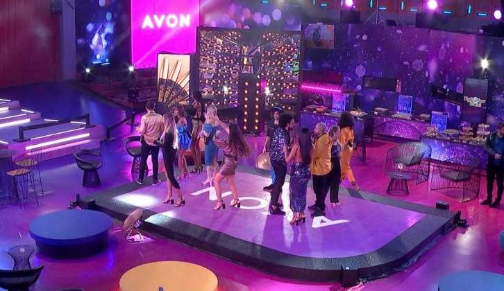 Tombos e especulações sobre o paredão: veja como foi a festa de ontem no BBB 21