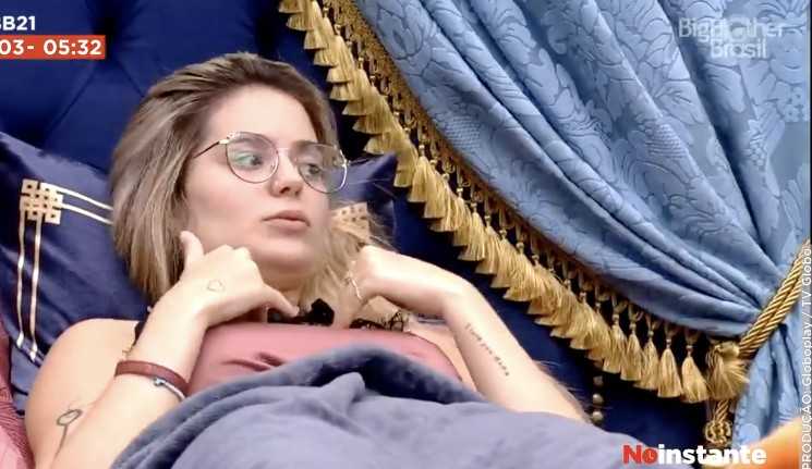 Viih Tube dispara sobre Projota: “/Ele encurrala, dá medo, manipula, entra na mente”/