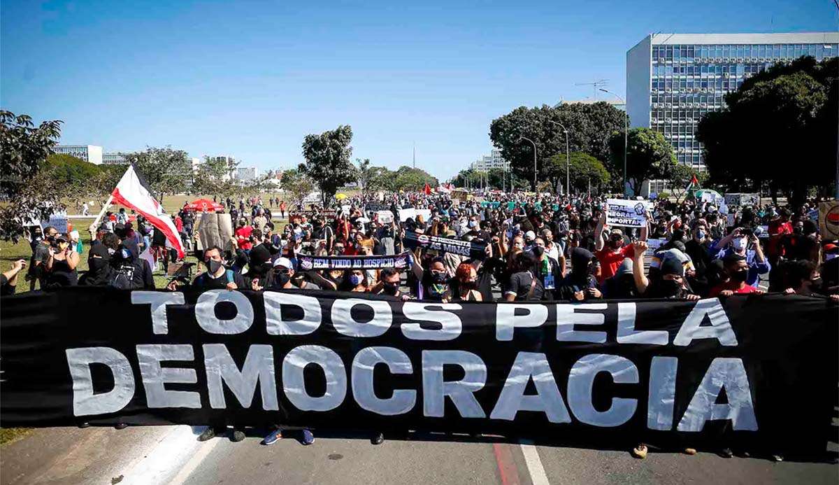 Pesquisa mostra que mais de 60% dos brasileiros temem agressão física por escolha política