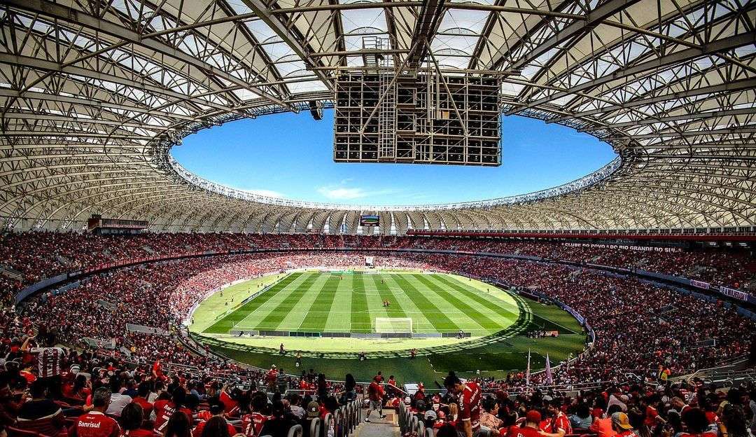 Final do Brasileirão registra maior público do futebol feminino no país