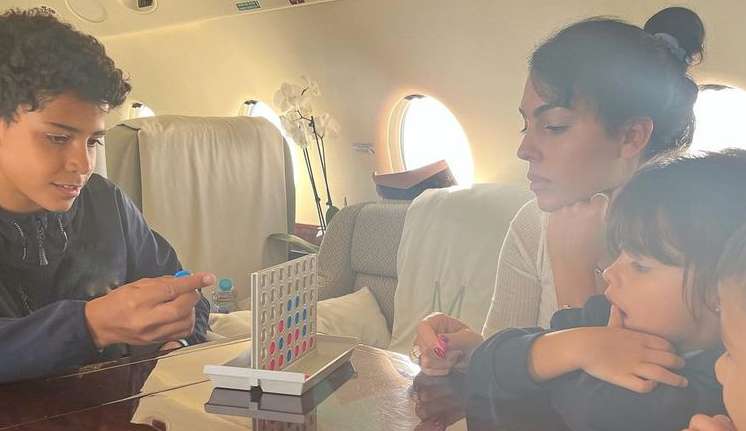 Georgina Rodriguez revela em detalhes como está enfrentando luto do filho