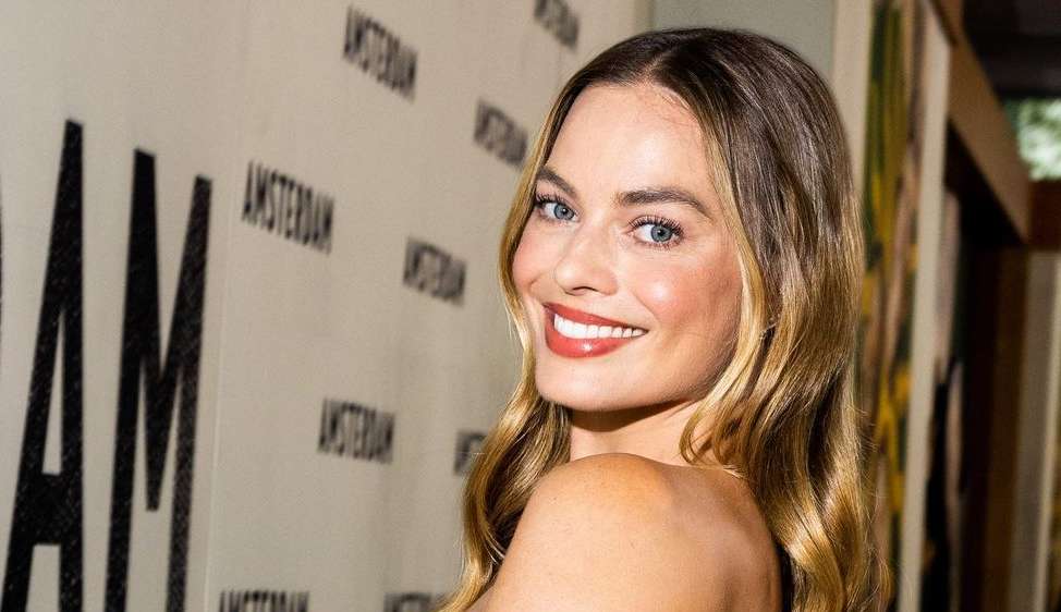 Margot Robbie diz que preparação para nova personagem foi facilitada pela pandemia