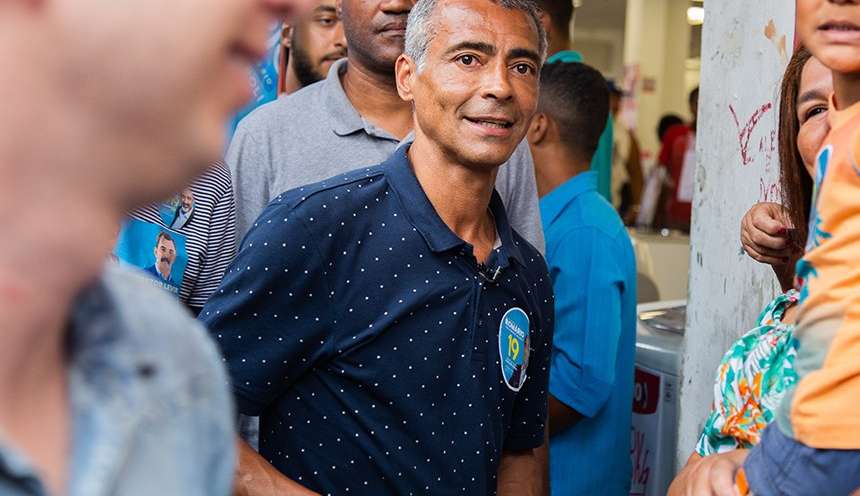 Romário (PL) é reeleito senador pelo RJ