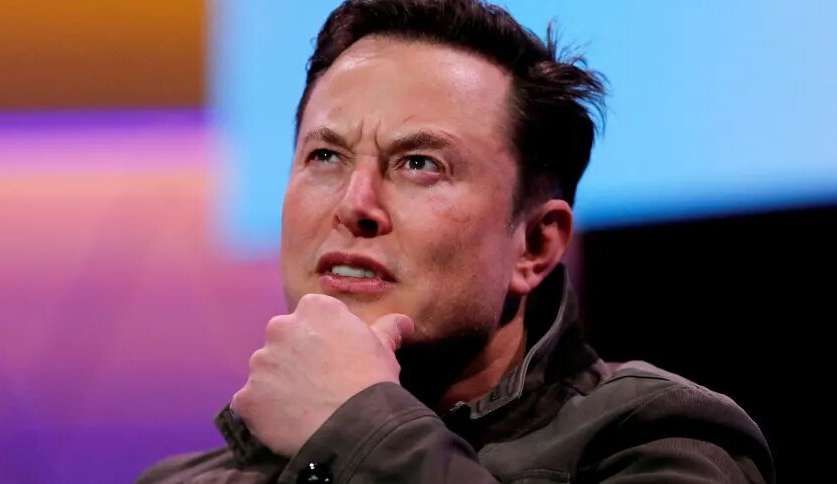 Presidente da Ucrânia critica Elon Musk por seu plano no Twitter em dar um fim à guerra