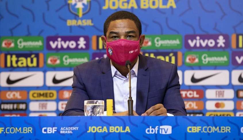 César Sampaio diz que a lista de convocados da seleção brasileira para a Copa do Mundo está 80% pronta.
