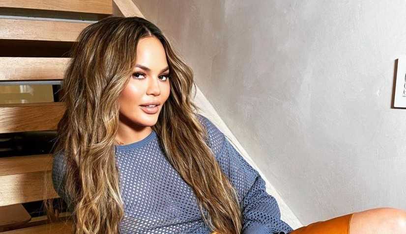 Chrissy Teigen relembra quando ofendeu Katy Perry por acidente: ‘Quis morrer’