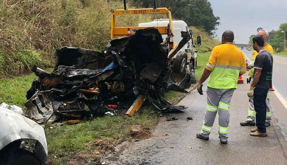 Seis pessoas morreram em grave acidente na cidade de São João da Boa Vista