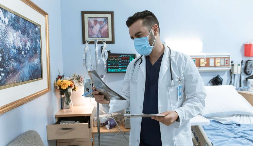 Mortes e casos de tuberculose aumentam durante a pandemia, diz OMS