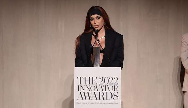 Anitta recebe prêmio de “Artista Musical Inovadora” de 2022