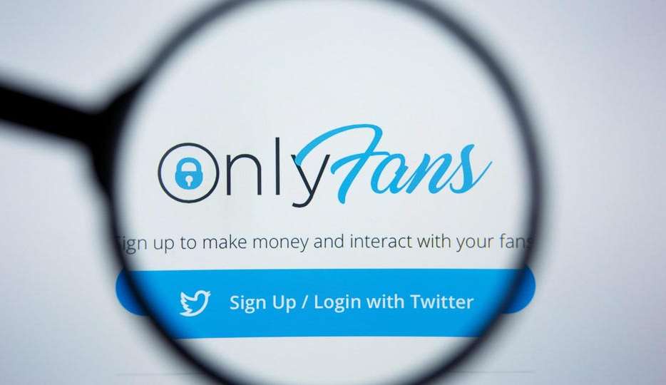 Em meio a denúncias de exploração sexual infantil, OnlyFans repassa US$ 10 bilhões a criadores