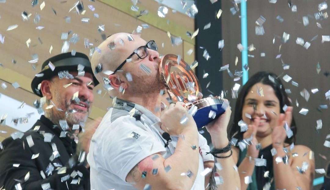 Diego Sacilotto é o campeão do MasterChef Profissionais 2022