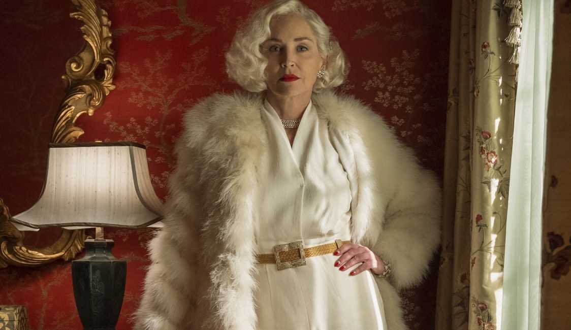 Sharon Stone revela que produtores a pressionavam a fazer sexo com seus colegas de elenco