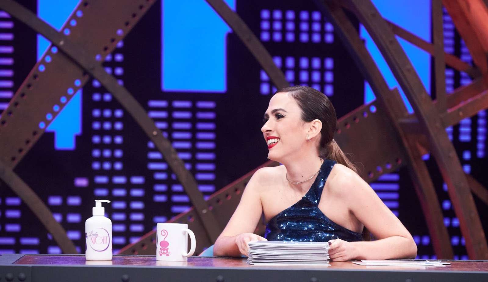 A rainha das entrevistas está de volta: “Lady Night” retorna às telas do Multishow