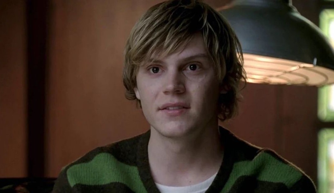 Evan Peters interpretará o serial killer Jeffrey Dahmer em nova minissérie da Netflix