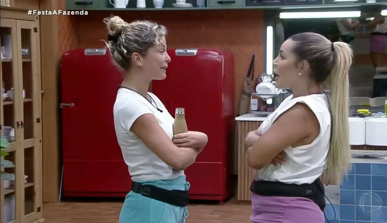 A Fazenda 14: Bárbara dispara para Deolane “Que vergonha que você é, advogada”