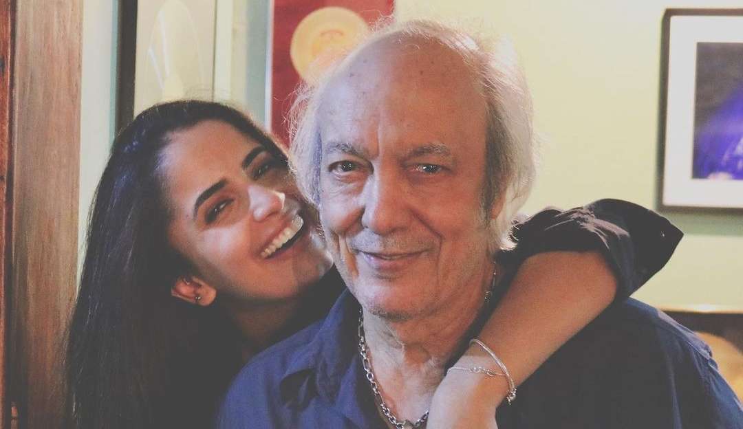 Viúva de Erasmo Carlos se emociona ao falar dos últimos dias do cantor