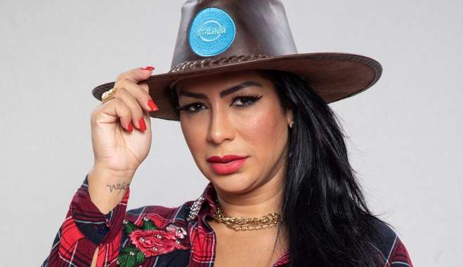 A Fazenda 14: Em conversa com Pétala, Moranguinho confirma que elas se arrependeriam de desistir do programa