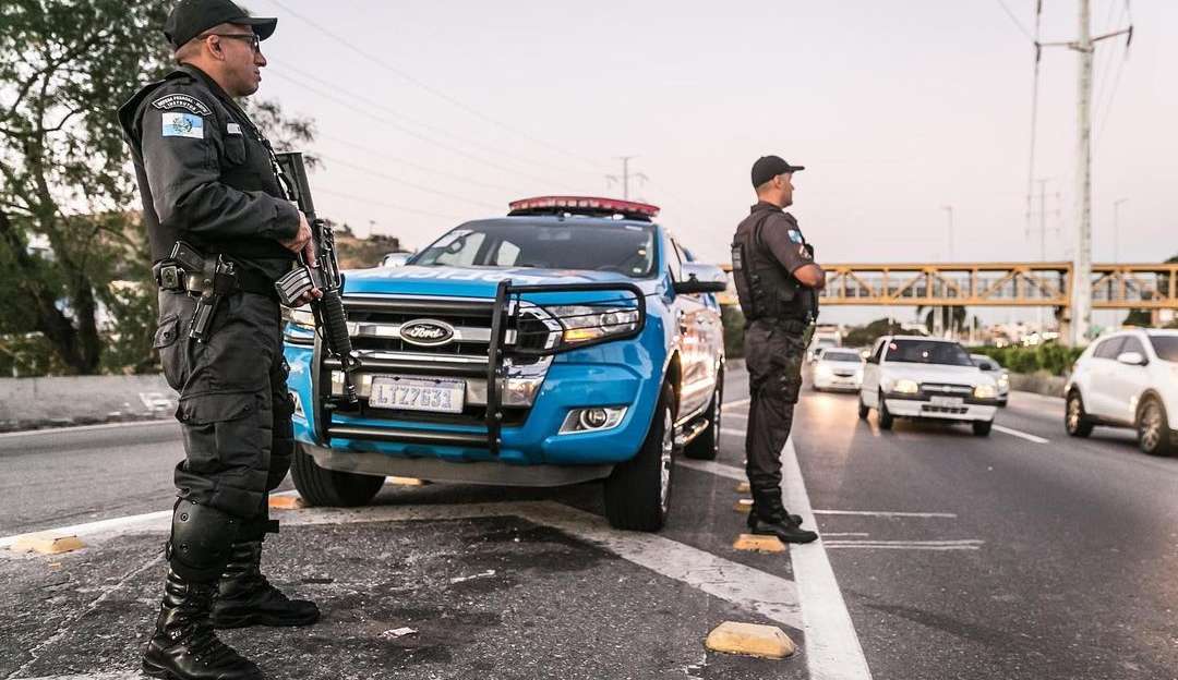 Armas não letais serão utilizadas por PMs no Rio de Janeiro