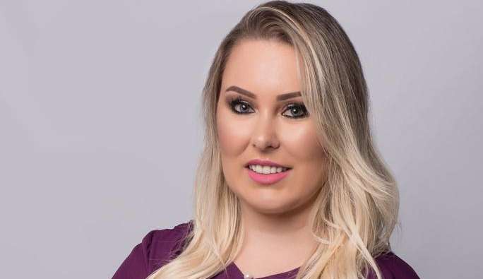 Expert Jeliane Riediger ensina como fazer os melhores coques 