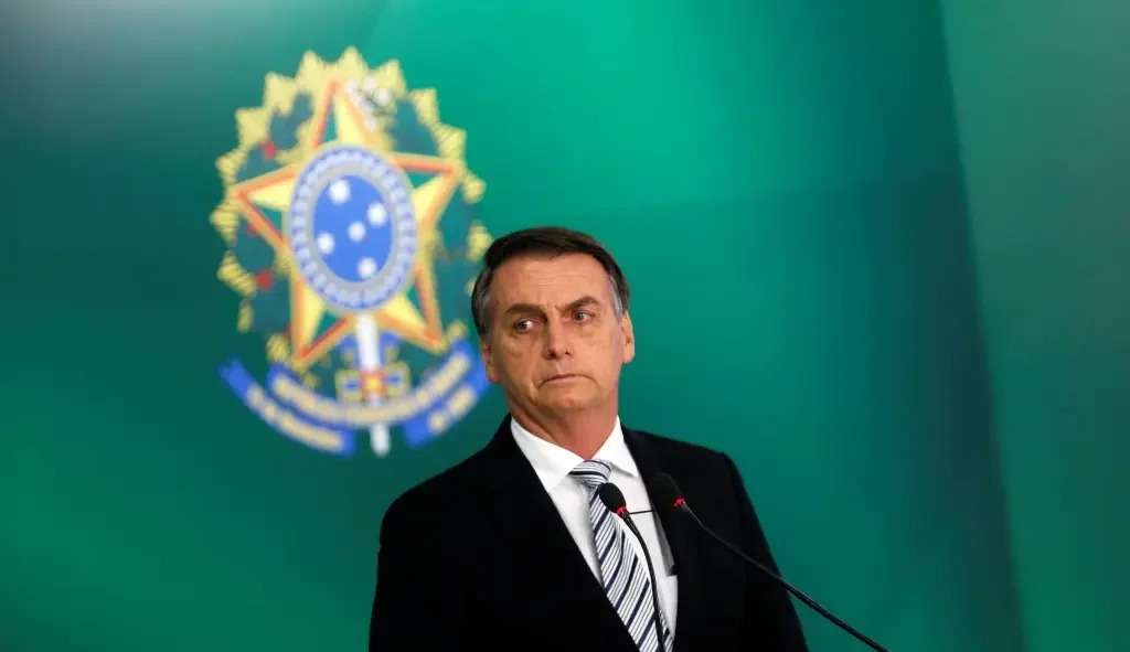 Deputados dos EUA sugerem a extradição de Bolsonaro após atos golpistas em Brasília
