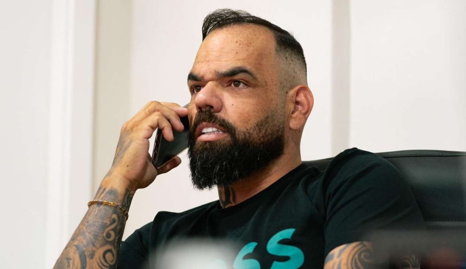 Especialista André Novais revela problema ambiental relacionado aos carros elétricos