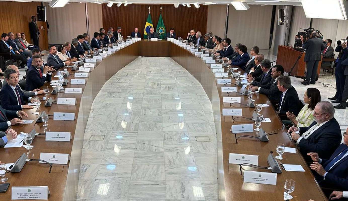 “O que eles querem é golpe, e golpe não vai ter” diz Presidente Lula