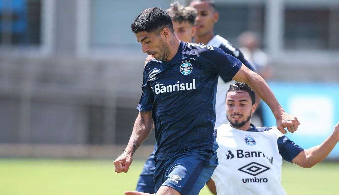 Grêmio se prepara para a estreia de Luis Suarez