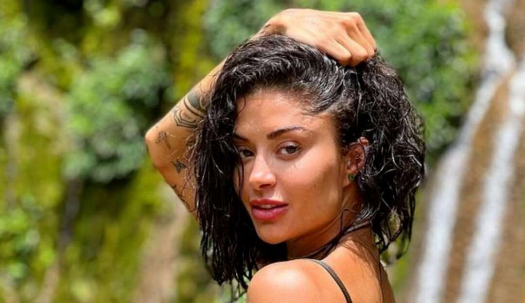 Aline Campos rebate ataques após término com Jesus Luz