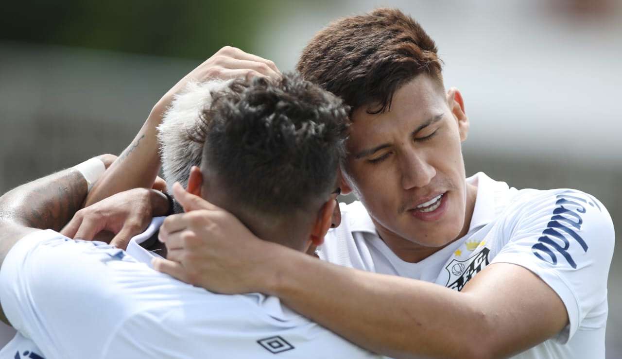 Santos vence o Bahia e se classifica para as oitavas de final da Copinha
