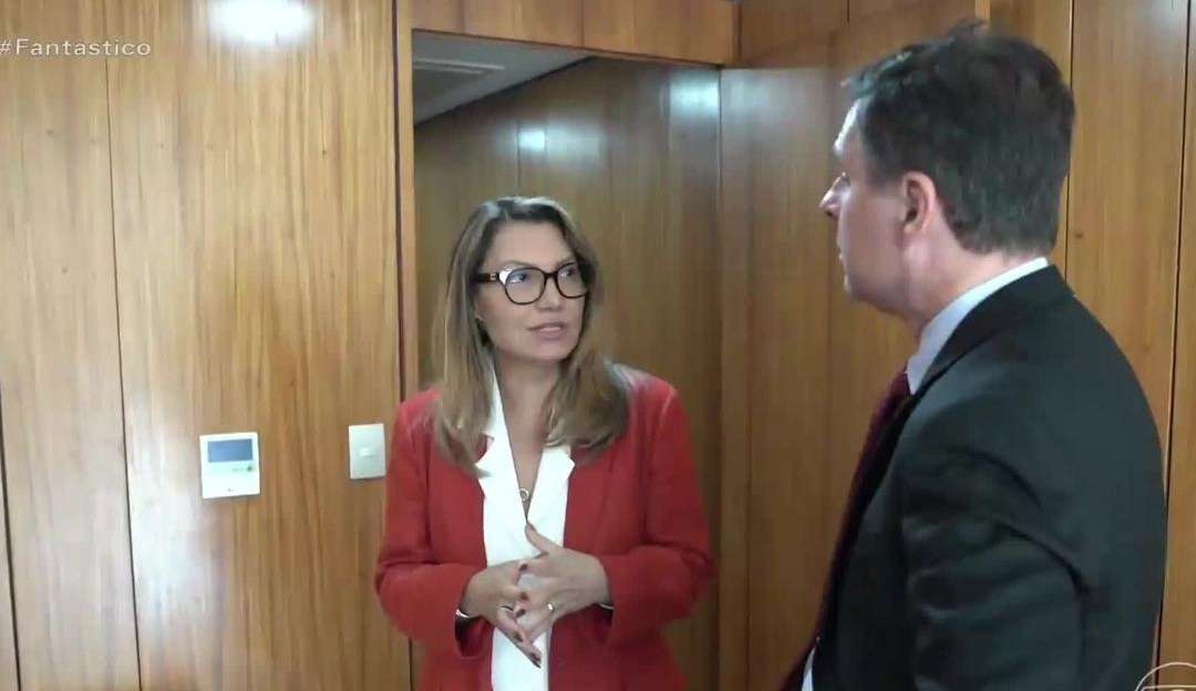 Janja teve conjunto de prata roubado por extremistas no Palácio do Planalto